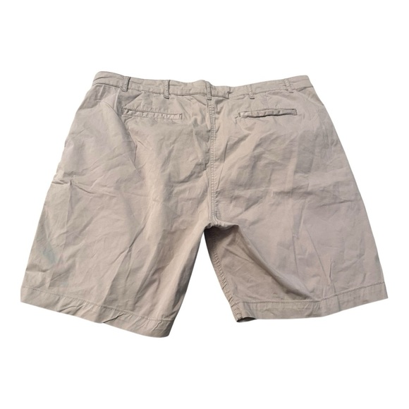 Boden Classic Chino Shorts 9” US 18 Tan Khaki - Picture 2 of 3